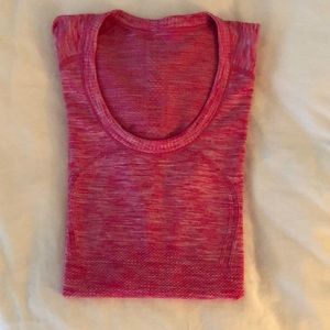 Lulu lemon Run Swiftly tee size 6